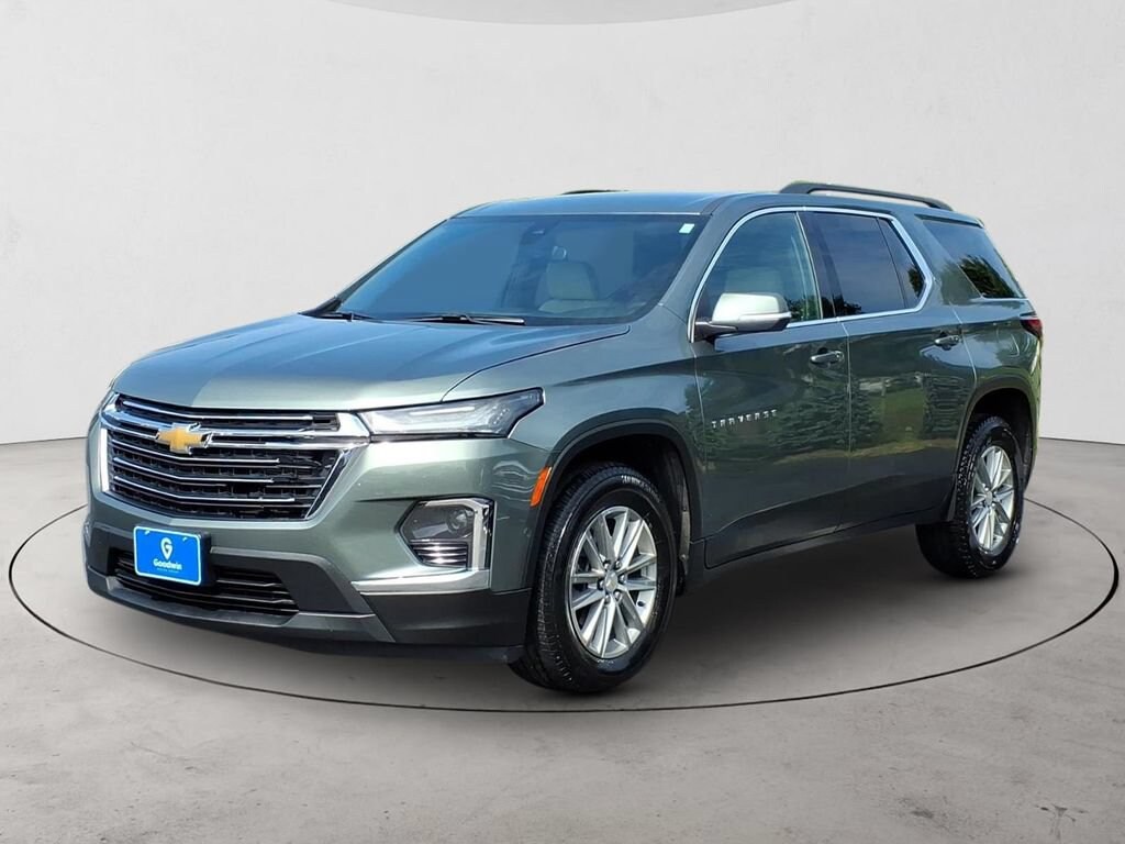 Used 2023 Chevrolet Traverse LT Cloth SUV