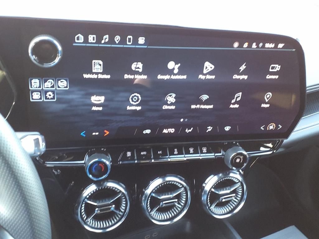 2025 Chevrolet Blazer EV LT - Photo 19