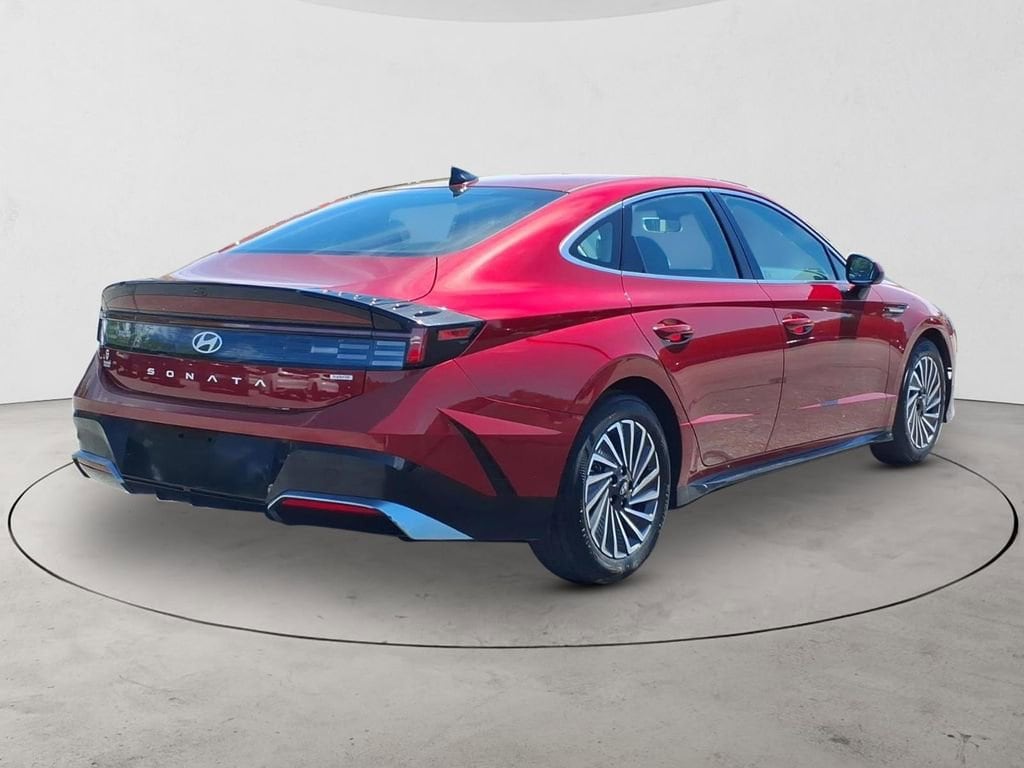 2024 Hyundai Sonata Hybrid SEL - Photo 5