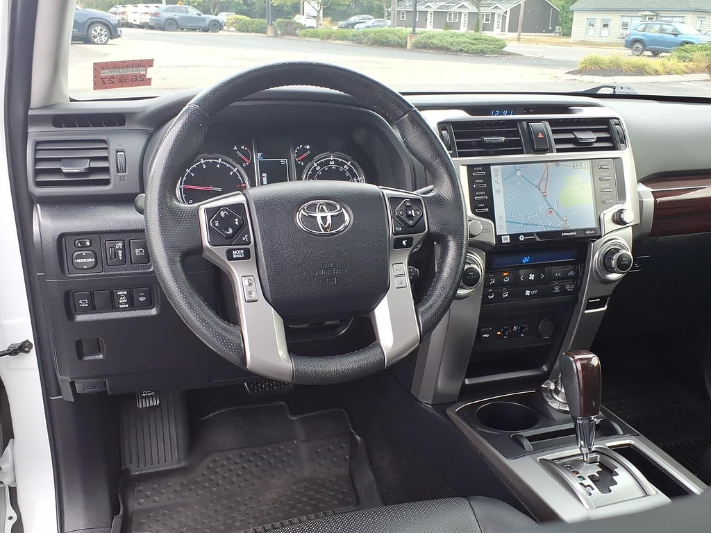 2024 Toyota 4Runner Limited - Photo 16