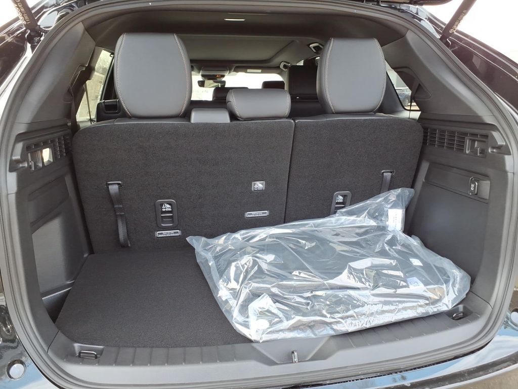 2026 Mazda CX-90 Premium Sport Package - Photo 10