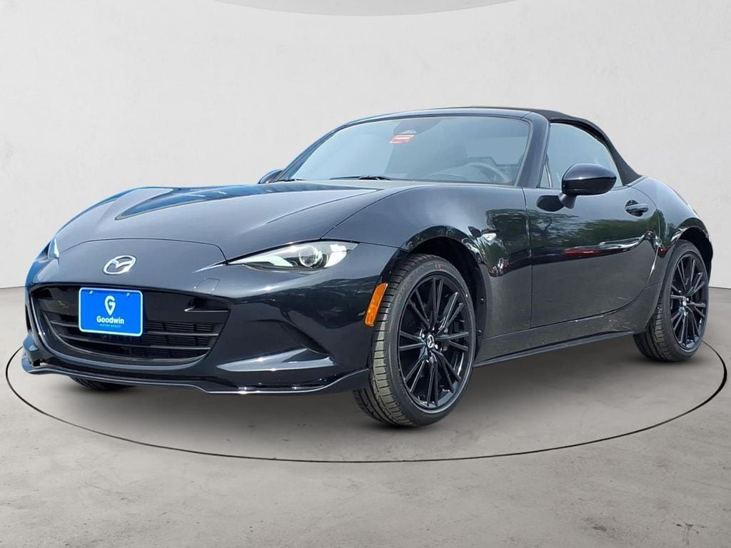 2026 Mazda MX-5 Miata Club's photo