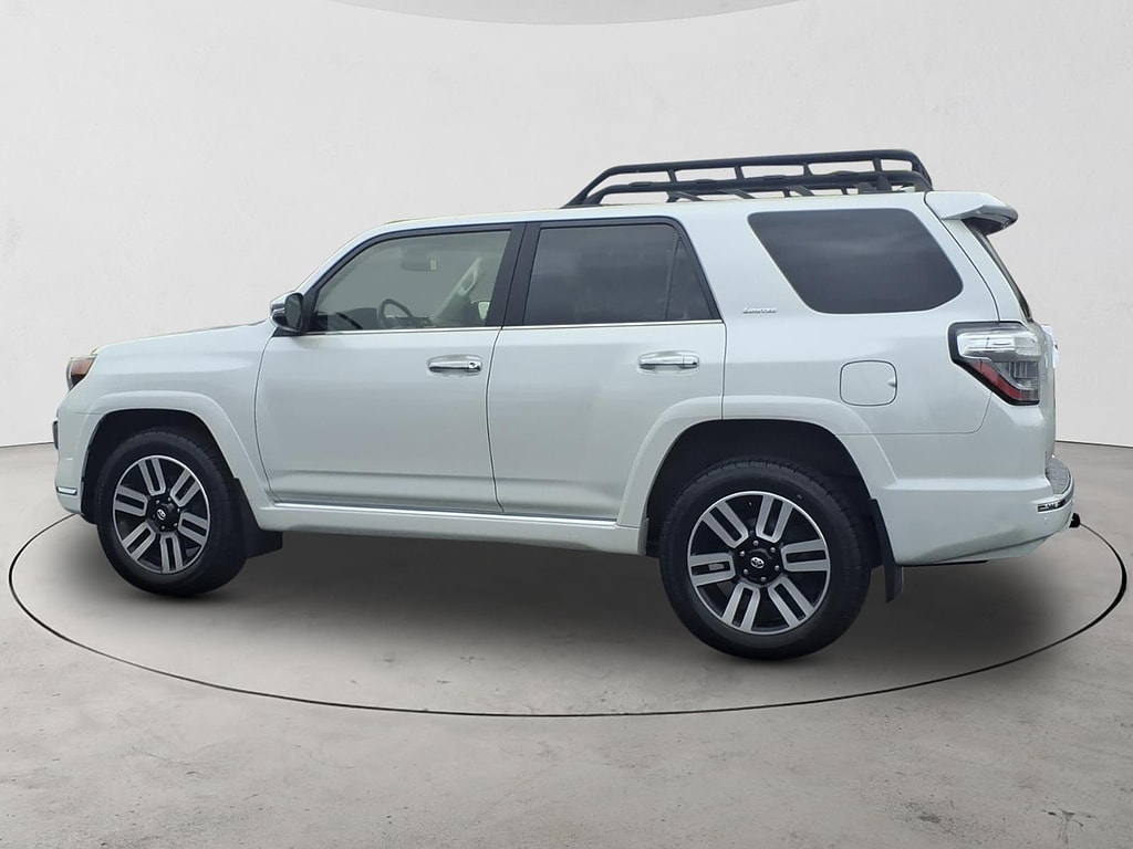 2024 Toyota 4Runner Limited - Photo 7