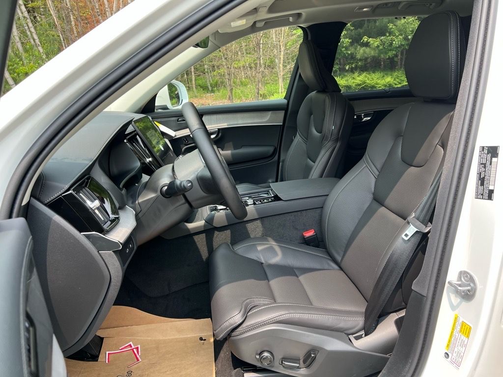 2025 Volvo XC90 Ultra - Photo 10