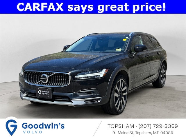 Featured used 2022 Volvo V90 Cross Country B6 Wagon in Topsham, near Portland, ME