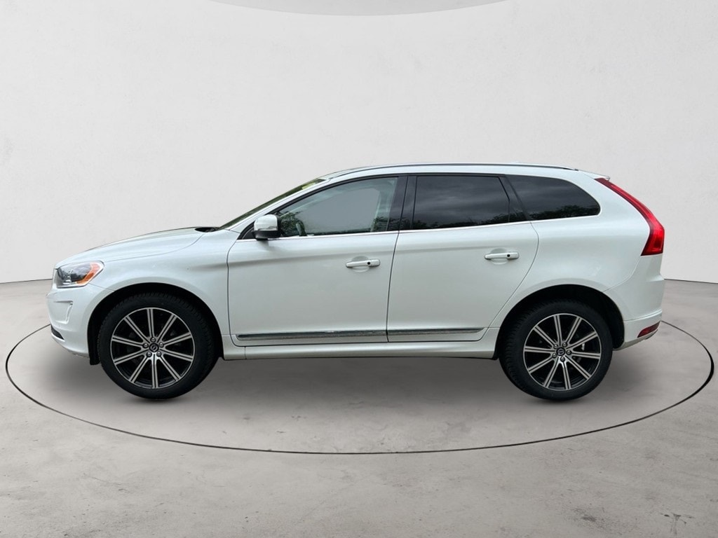 Used 2017 Volvo XC60 T6 Inscription with VIN YV449MRU8H2131050 for sale in Topsham, ME