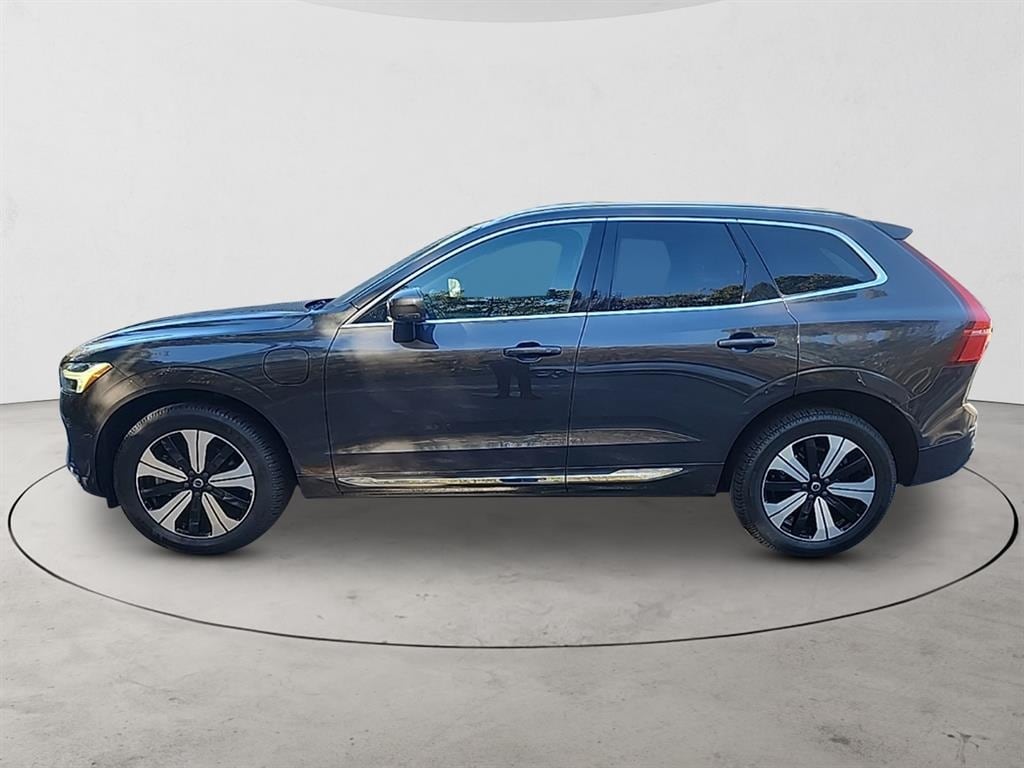 Certified 2023 Volvo XC60 Recharge Plug-In Hybrid T8 Core Bright Theme SUV
