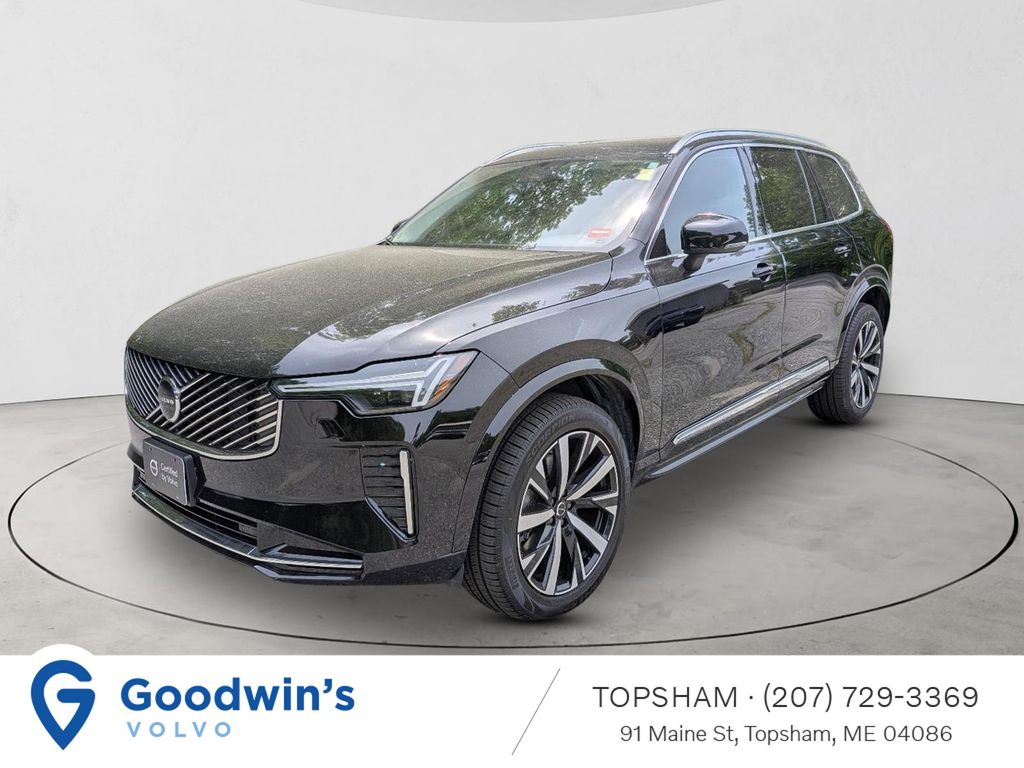 2025 Volvo XC90 B6 Core Bright 4WD's photo