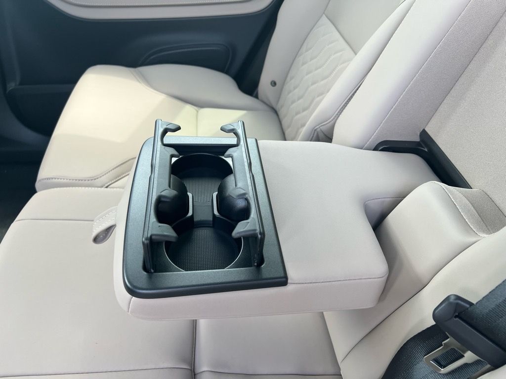 2026 Volvo XC90 Plus - Photo 20