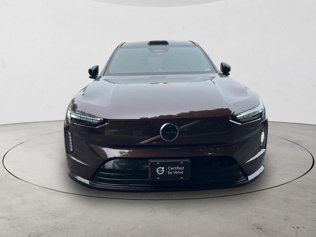 2025 Volvo EX90 Ultra - Photo 8