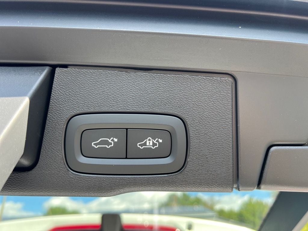 2026 Volvo XC60 Ultra - Photo 29