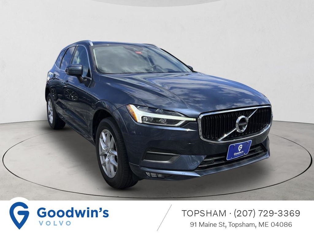 2021 Volvo XC60 Momentum