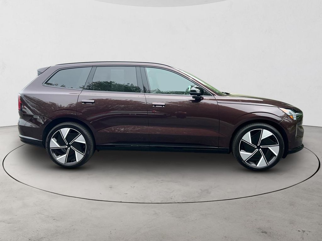 2025 Volvo EX90 Ultra - Photo 6