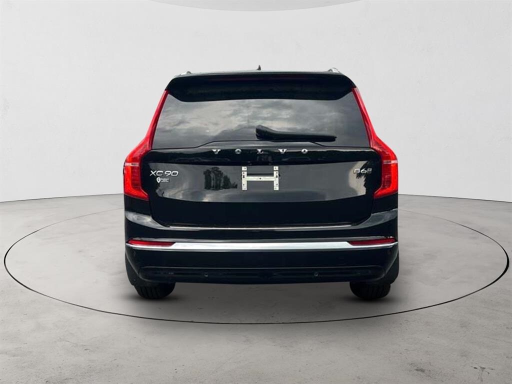 2024 Volvo XC90 Core photo 4