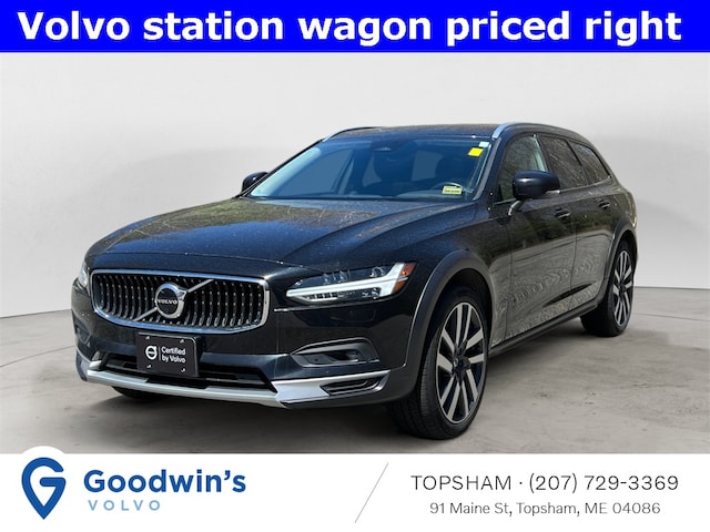 Featured used 2022 Volvo V90 Cross Country B6 Wagon in Topsham, near Portland, ME
