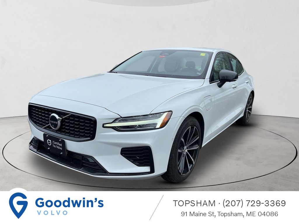 2025 Volvo S60