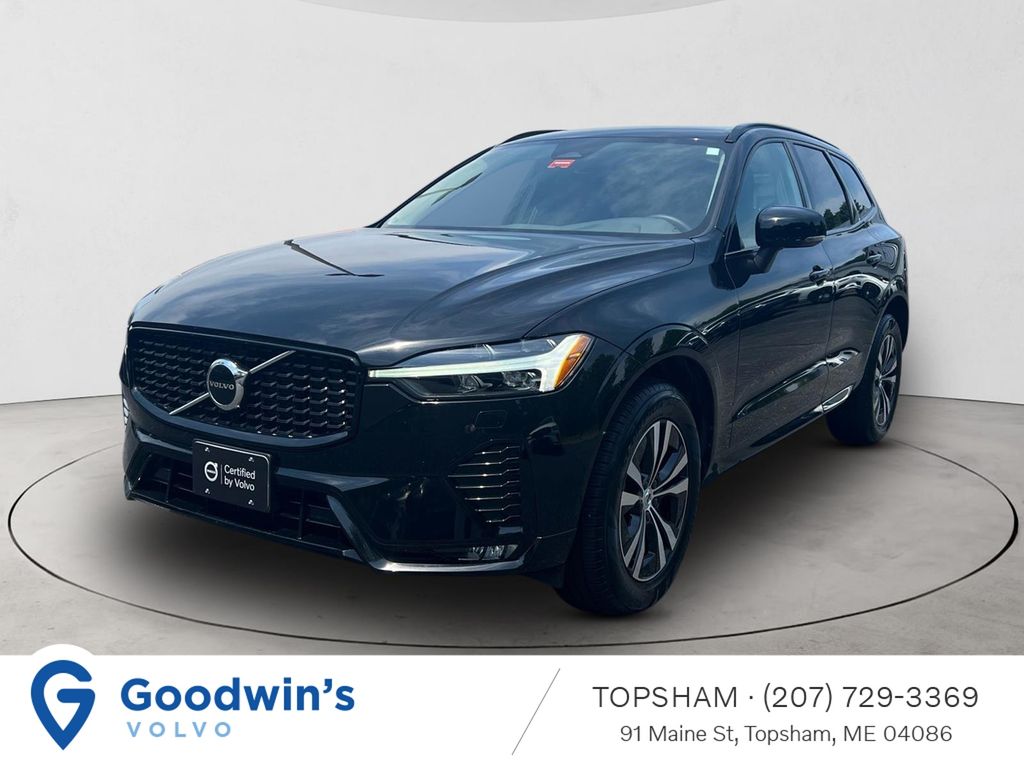 2025 Volvo XC60 B5 Core Dark AWD's photo