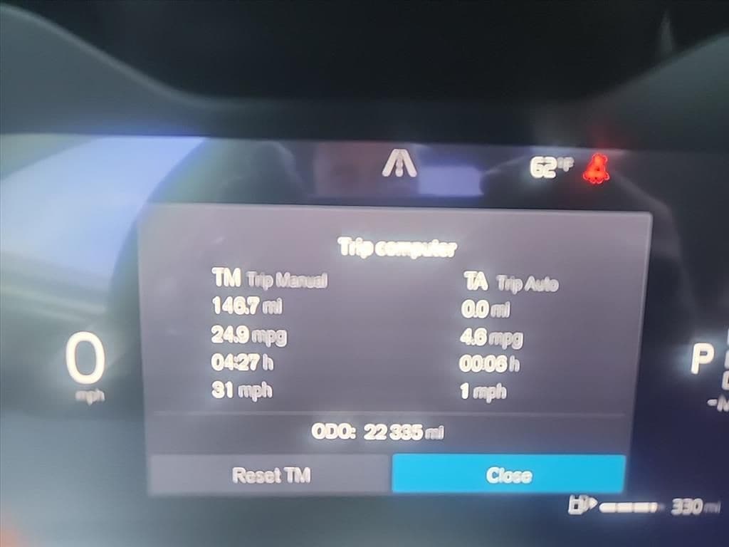 2025 Volvo XC40 Core - Photo 16