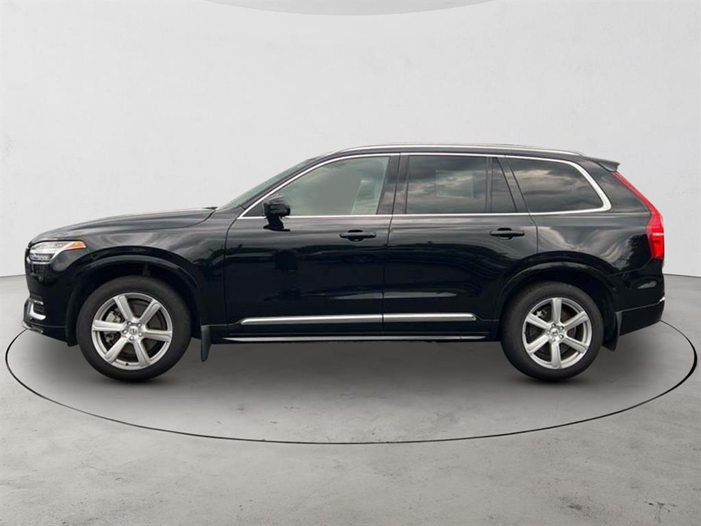 2024 Volvo XC90 Core photo 2