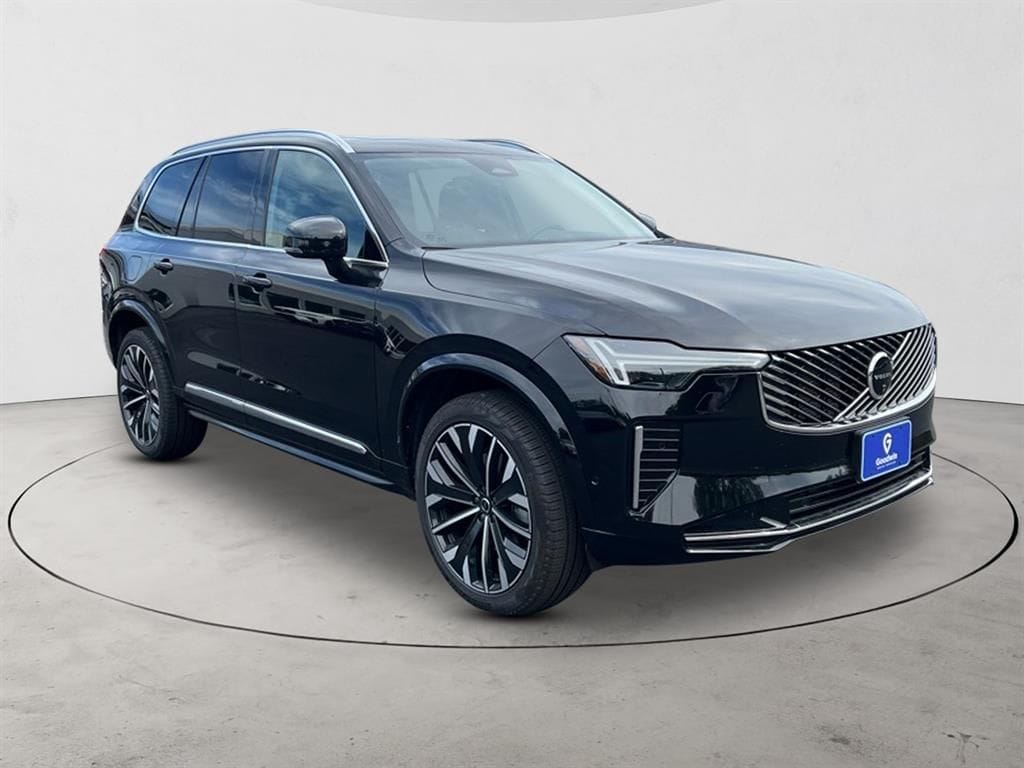 2026 Volvo XC90 Plus - Photo 7