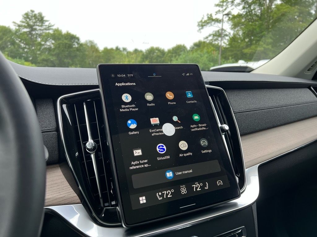2026 Volvo XC90 Plus - Photo 16