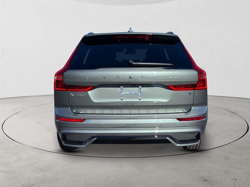 New 2026 Volvo XC60 B5 Ultra SUV