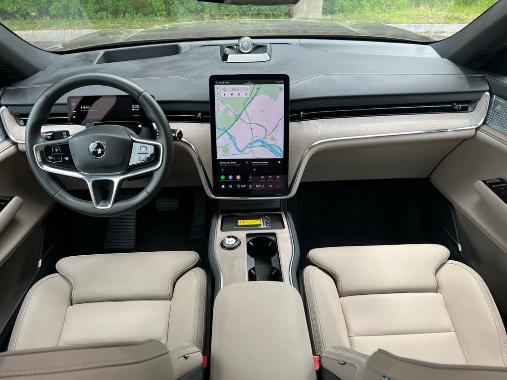2025 Volvo EX90 Ultra - Photo 25