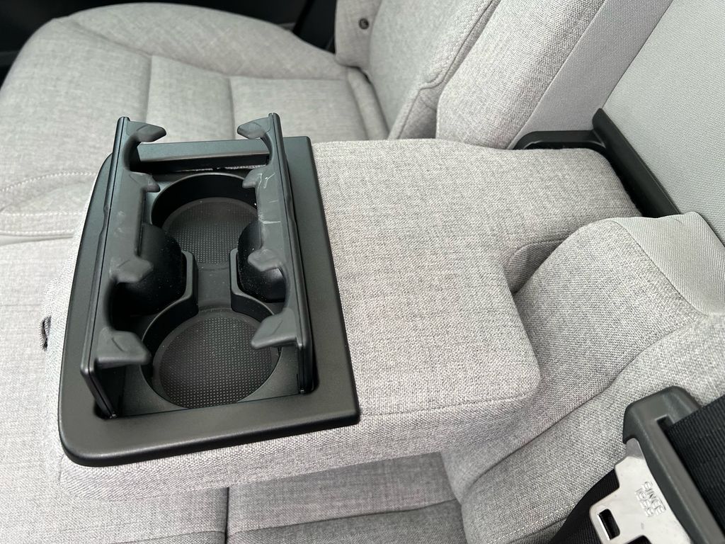 2025 Volvo EX90 Ultra - Photo 23