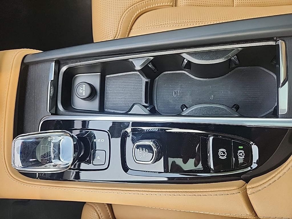 2024 Volvo XC90 Ultimate - Photo 25