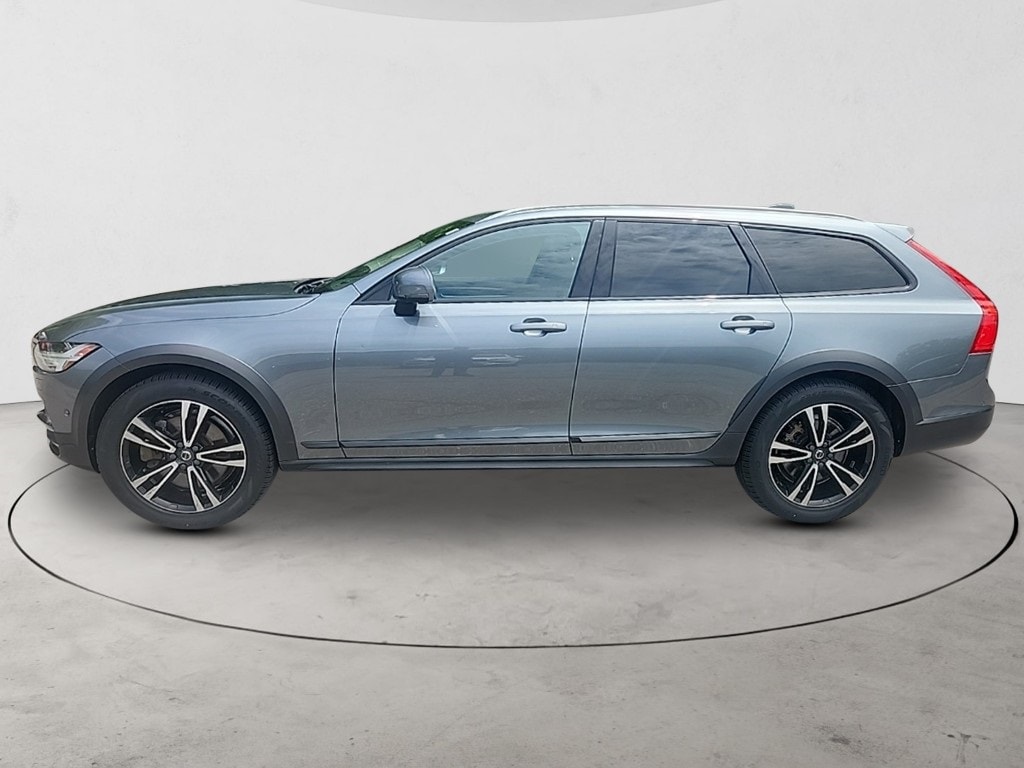 Used 2018 Volvo V90 Cross Country Base with VIN YV4102NK8J1033332 for sale in Topsham, ME