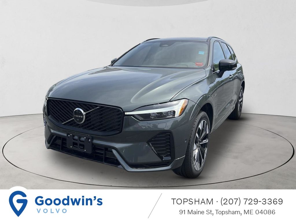 2026 Volvo XC60 T8 Plus Dark AWD's photo