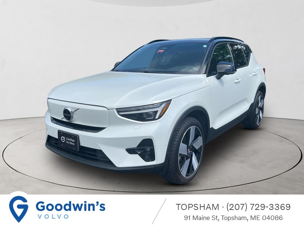 2023 Volvo XC40 P8 Recharge Ultimate AWD's photo