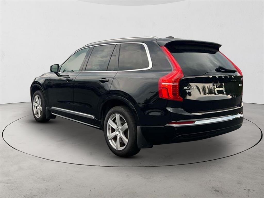 2024 Volvo XC90 Core photo 3