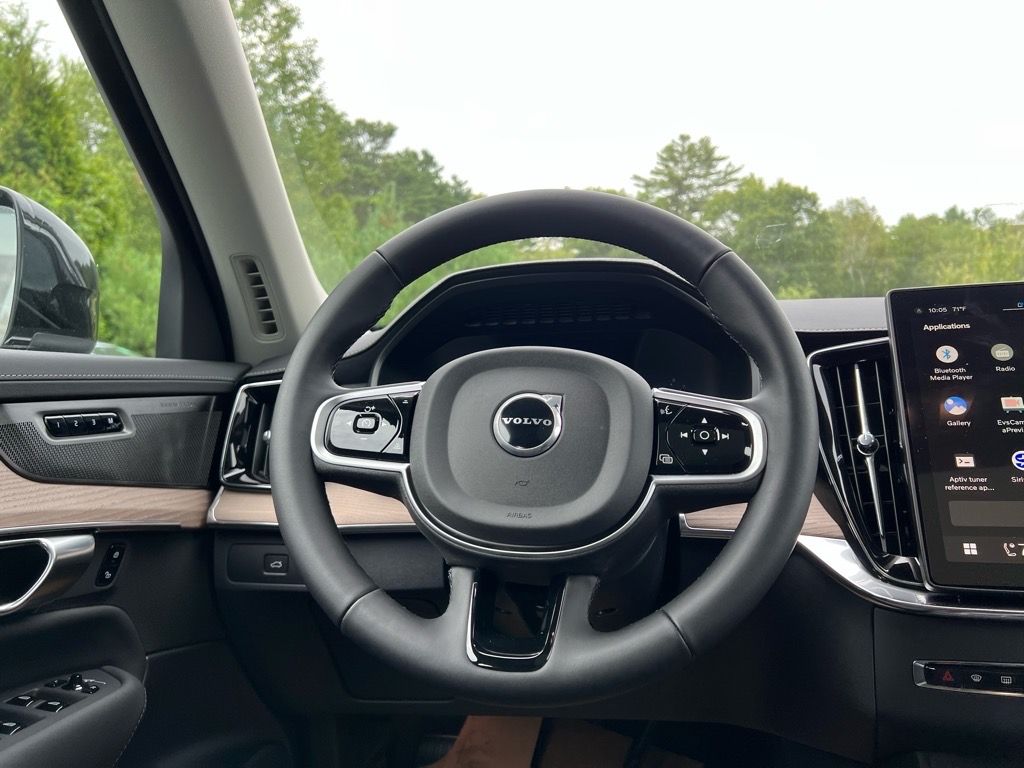 2026 Volvo XC90 Plus - Photo 25