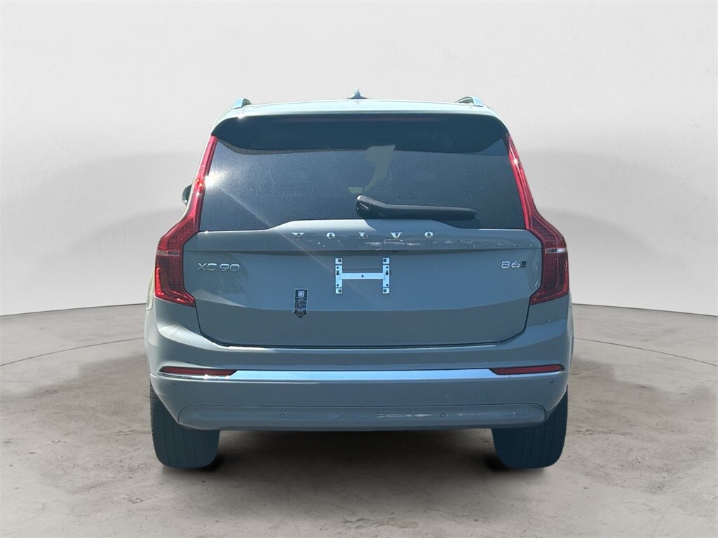 2024 Volvo XC90 Plus photo 4