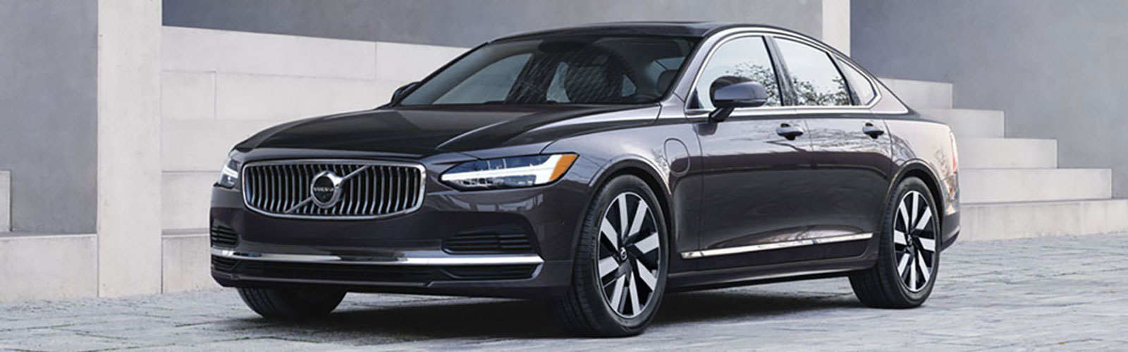 2023-S90-Hybrid in Topsham, Maine