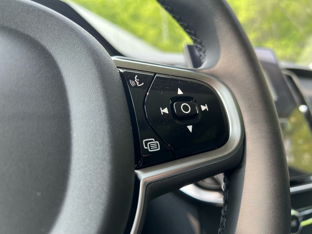 2025 Volvo XC90 Ultra - Photo 13