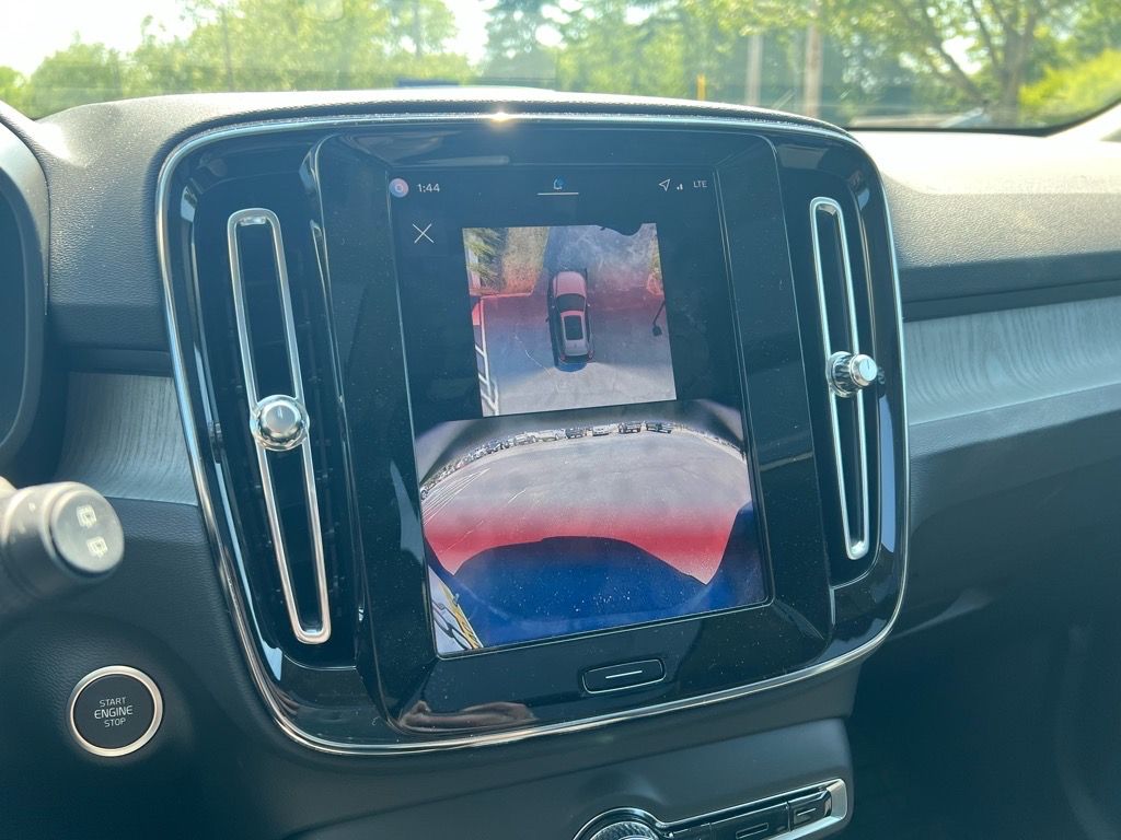 2026 Volvo XC40 Plus - Photo 19