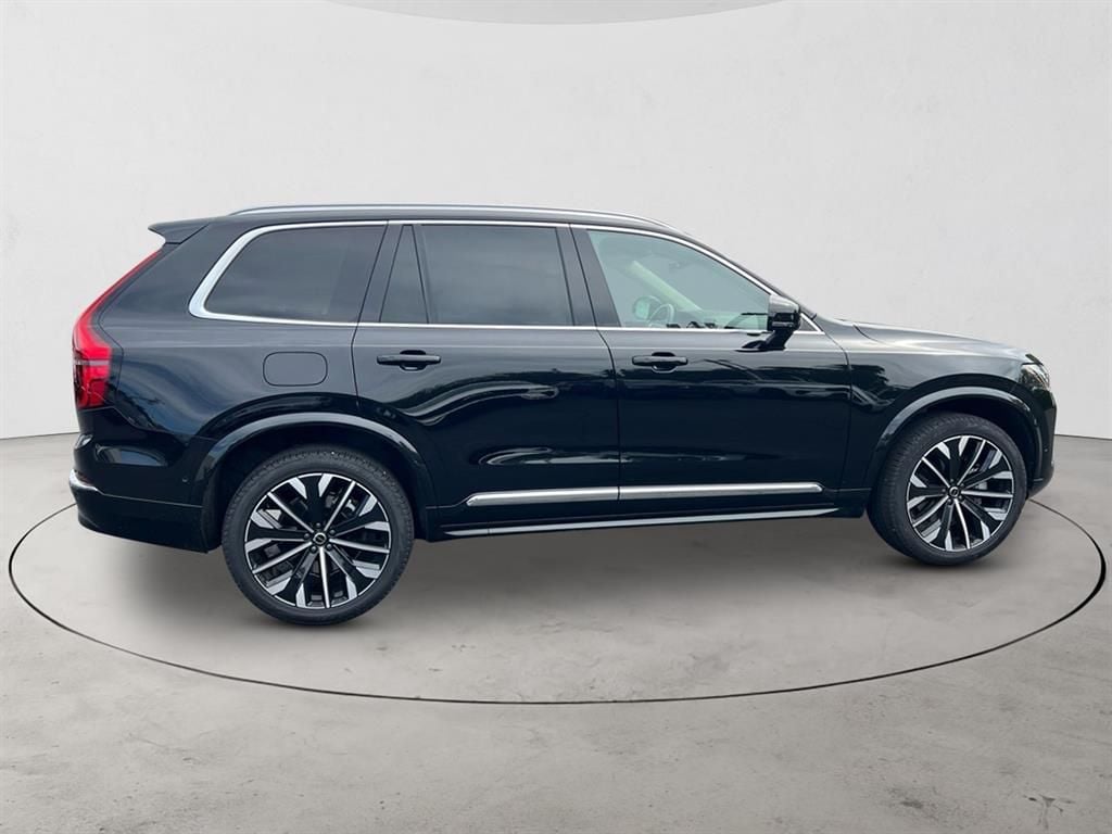 2026 Volvo XC90 Plus - Photo 6