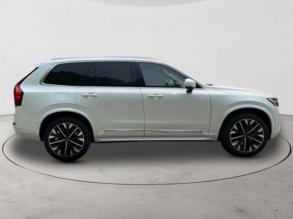 2025 Volvo XC90 Ultra - Photo 6
