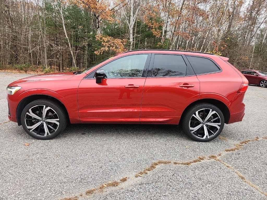 Certified 2023 Volvo XC60 B6 Ultimate Dark Theme SUV