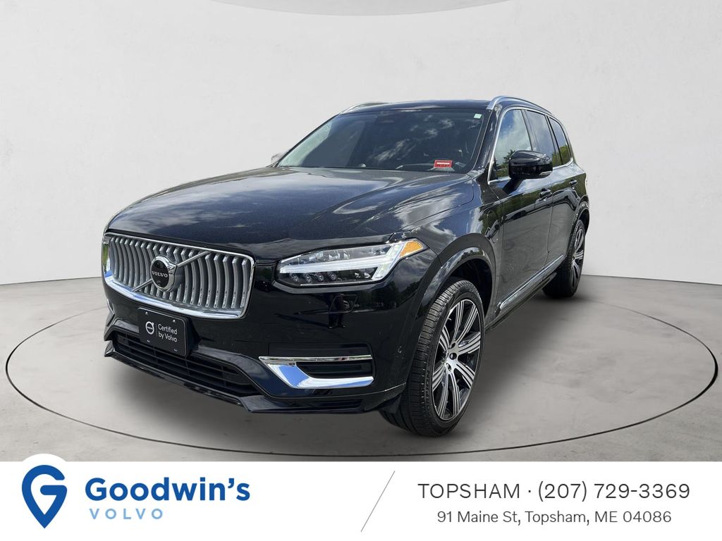 2024 Volvo XC90 T8 Recharge Ultimate Bright Theme 4WD's photo