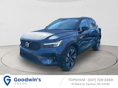2026 Volvo XC40 B5 Plus AWD SUV