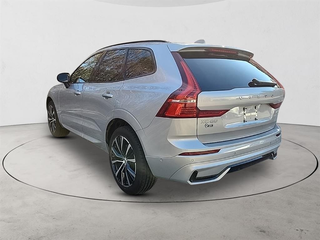 Certified 2025 Volvo XC60 B5 Plus SUV