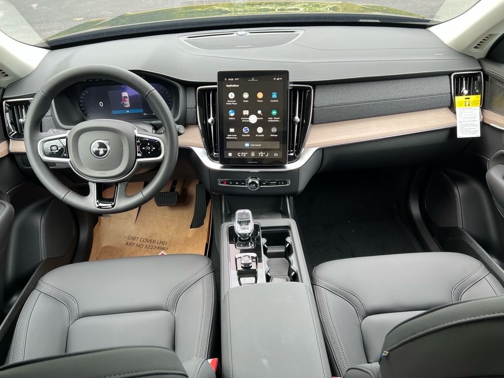 2026 Volvo XC90 Plus - Photo 26