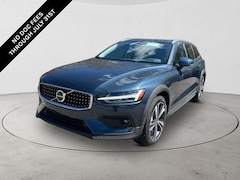 2026 Volvo V60 Cross Country B5 Plus Wagon