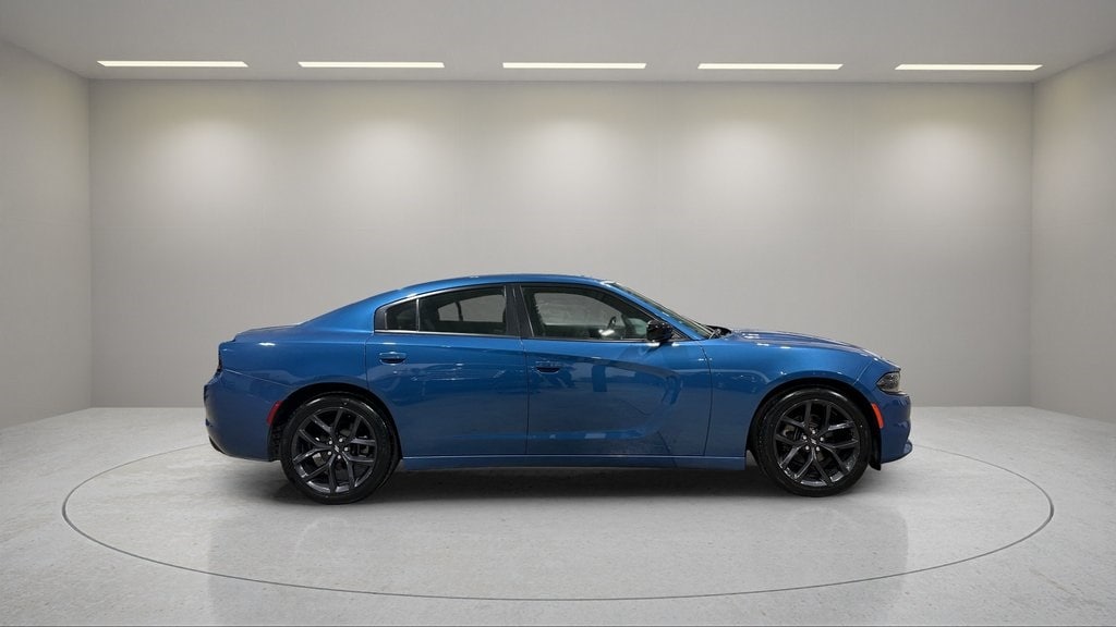 Used 2021 Dodge Charger SXT with VIN 2C3CDXBG1MH678637 for sale in West Allis, WI