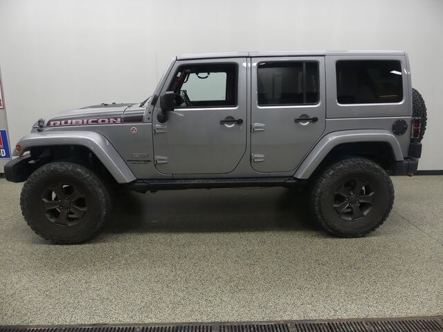 Used 2018 Jeep Wrangler JK Unlimited Rubicon with VIN 1C4BJWFG9JL885988 for sale in West Bend, WI