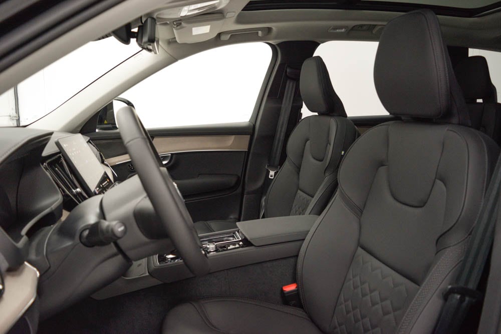 2026 Volvo XC90 Plus - Photo 10