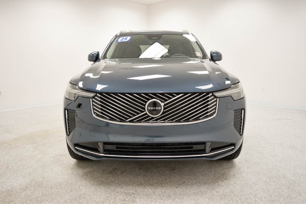 Certified 2025 Volvo XC90 B6 (2025.5) Plus 7-Seater SUV